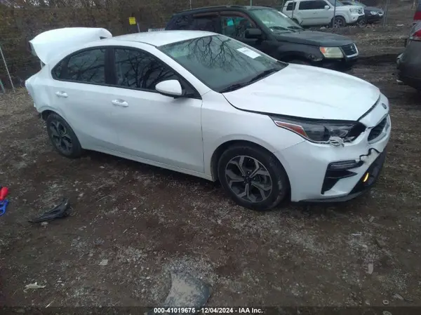 3KPF24AD3ME351494 2021 KIA FORTE - Image 1