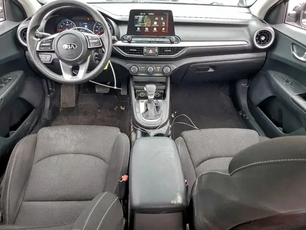 3KPF24AD3ME351883 2021 KIA FORTE - Image 8