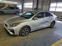 3KPF24AD3ME352371 2021 KIA FORTE