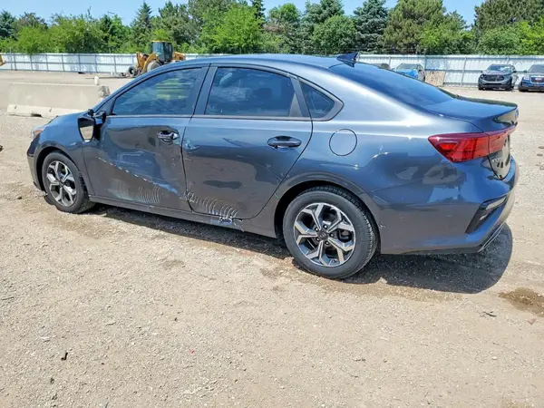 3KPF24AD3ME353469 2021 KIA FORTE - Image 2