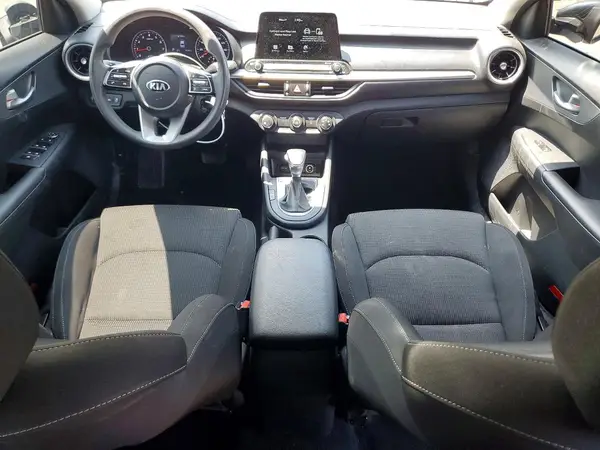 3KPF24AD3ME353469 2021 KIA FORTE - Image 8