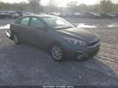 3KPF24AD3ME353858 2021 KIA FORTE