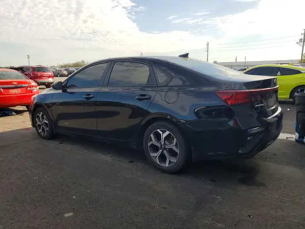 3KPF24AD3ME358770 2021 KIA FORTE - Image 2