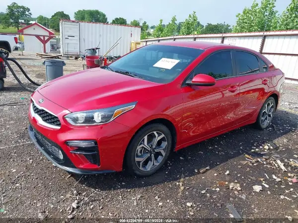 3KPF24AD3ME363838 2021 KIA FORTE - Image 2