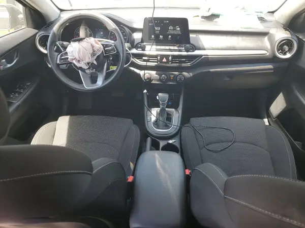 3KPF24AD3ME366545 2021 KIA FORTE - Image 8