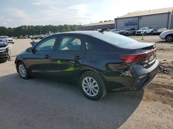 3KPF24AD3ME368327 2021 KIA FORTE - Image 2