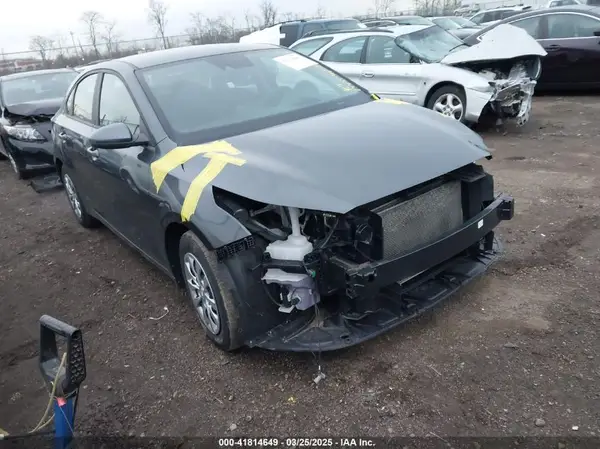 3KPF24AD3ME369090 2021 KIA FORTE - Image 1
