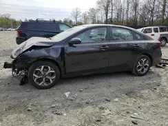 3KPF24AD3ME369493 2021 KIA FORTE