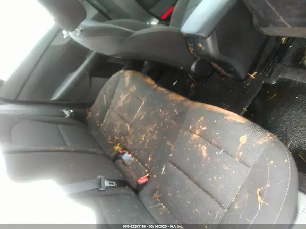 3KPF24AD3ME370093 2021 KIA FORTE - Image 8