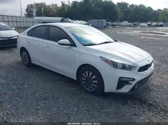 3KPF24AD3ME375570 2021 KIA FORTE