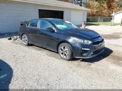 3KPF24AD3ME377075 2021 KIA FORTE