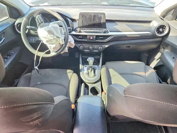 3KPF24AD3ME377254 2021 KIA FORTE - Image 8