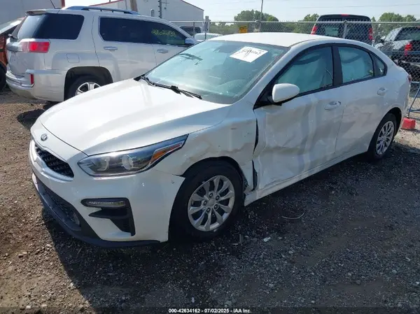 3KPF24AD3ME378033 2021 KIA FORTE - Image 2