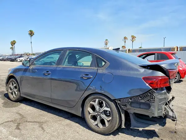 3KPF24AD3ME391459 2021 KIA FORTE - Image 2