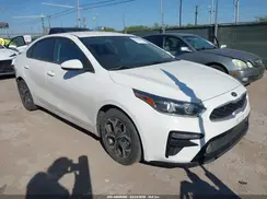 3KPF24AD3ME392448 2021 KIA FORTE