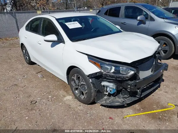 3KPF24AD3ME396967 2021 KIA FORTE - Image 1