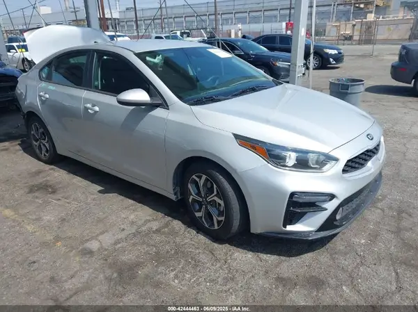 3KPF24AD3ME397004 2021 KIA FORTE - Image 1