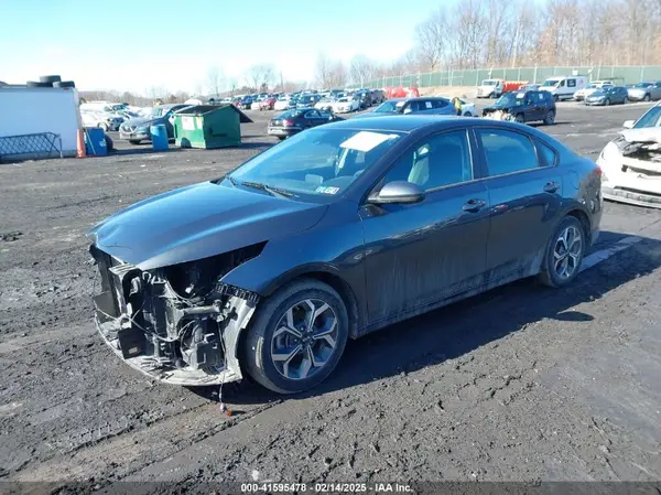 3KPF24AD3ME397536 2021 KIA FORTE - Image 2