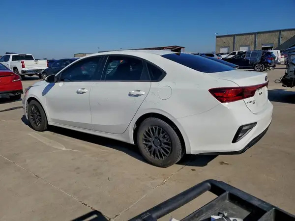3KPF24AD3ME397598 2021 KIA FORTE - Image 2