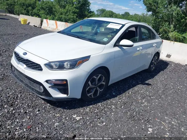3KPF24AD3ME399027 2021 KIA FORTE - Image 2