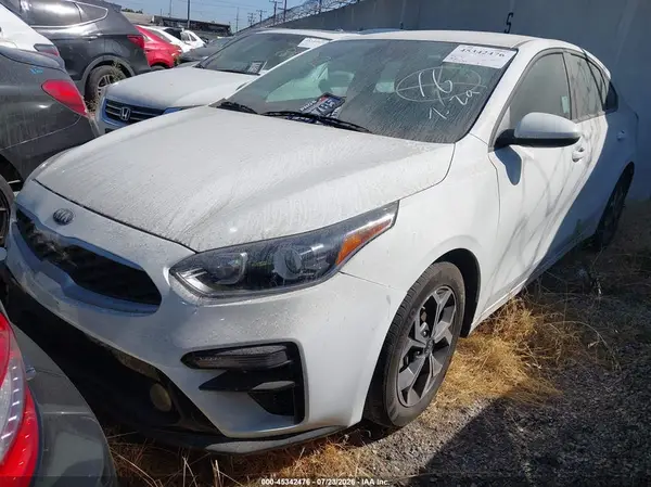 3KPF24AD3ME403447 2021 KIA FORTE - Image 2