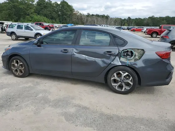 3KPF24AD3ME403755 2021 KIA FORTE - Image 2