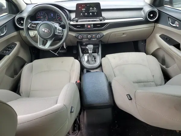 3KPF24AD3ME403755 2021 KIA FORTE - Image 8
