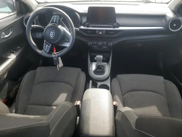 3KPF24AD3ME404095 2021 KIA FORTE - Image 8