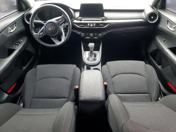 3KPF24AD3ME408342 2021 KIA FORTE - Image 8