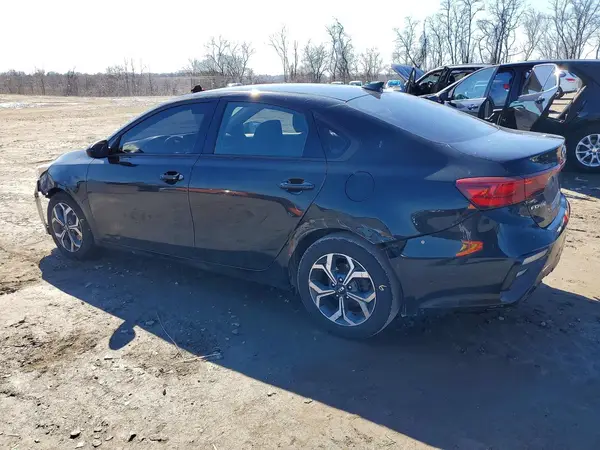 3KPF24AD3ME408700 2021 KIA FORTE - Image 2
