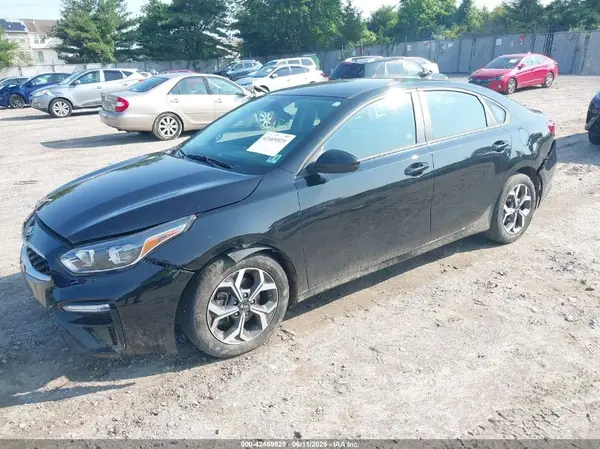 3KPF24AD3ME408910 2021 KIA FORTE - Image 2