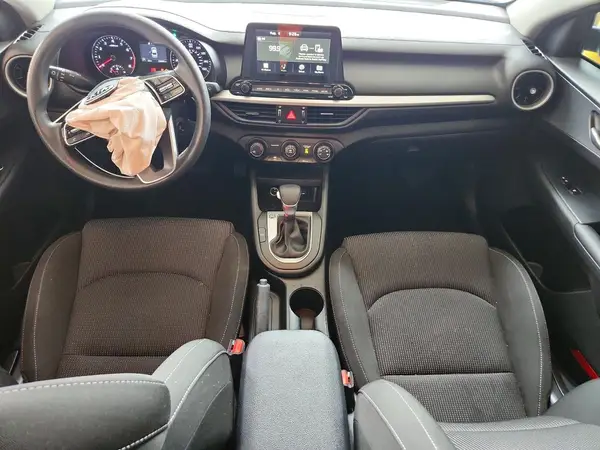 3KPF24AD3ME410978 2021 KIA FORTE - Image 8