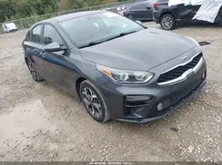 3KPF24AD3ME415033 2021 KIA FORTE
