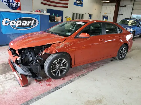 3KPF24AD3NE416961 2022 KIA FORTE - Image 1