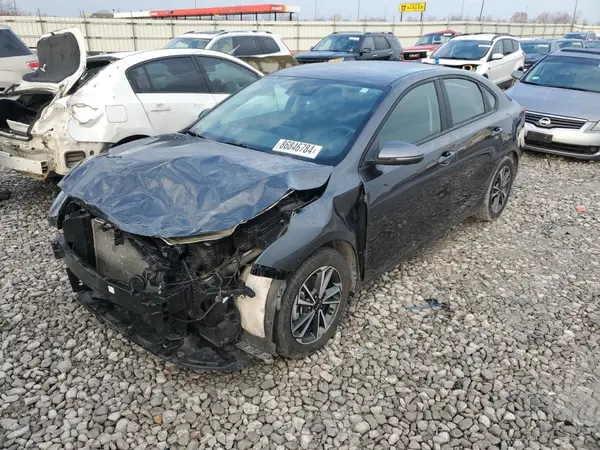 3KPF24AD3NE423876 2022 KIA FORTE - Image 1