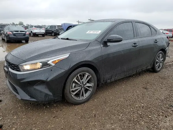 3KPF24AD3NE425479 2022 KIA FORTE - Image 1