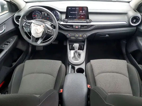 3KPF24AD3NE426017 2022 KIA FORTE - Image 8