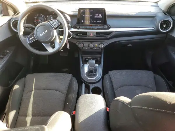3KPF24AD3NE434327 2022 KIA FORTE - Image 8