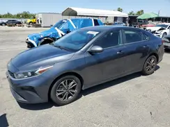 3KPF24AD3NE437129 2022 KIA FORTE