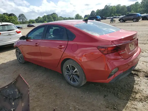 3KPF24AD3NE443206 2022 KIA FORTE - Image 2