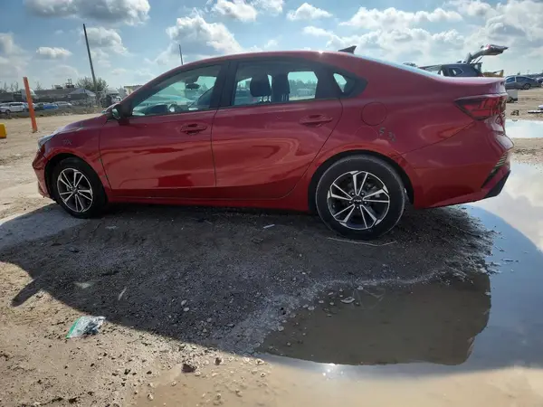 3KPF24AD3NE444209 2022 KIA FORTE - Image 2
