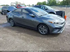 3KPF24AD3NE445196 2022 KIA FORTE