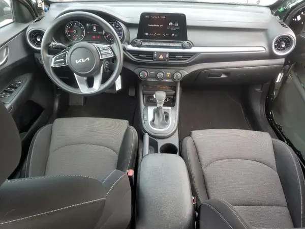 3KPF24AD3NE447322 2022 KIA FORTE - Image 8