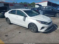 3KPF24AD3NE448020 2022 KIA FORTE