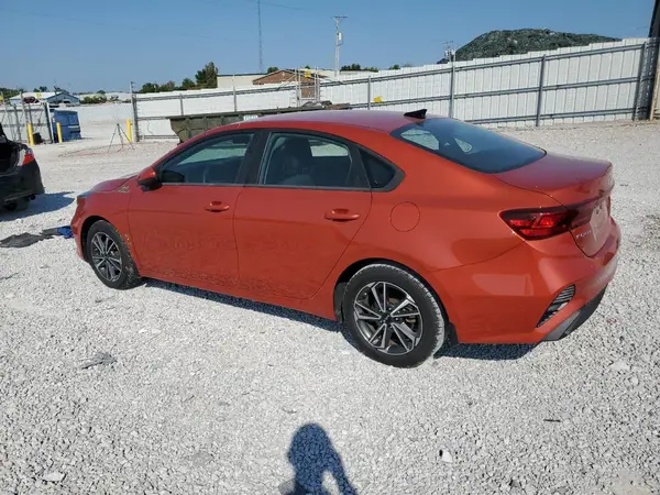 3KPF24AD3NE449295 2022 KIA FORTE - Image 2