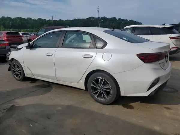 3KPF24AD3NE452892 2022 KIA FORTE - Image 2