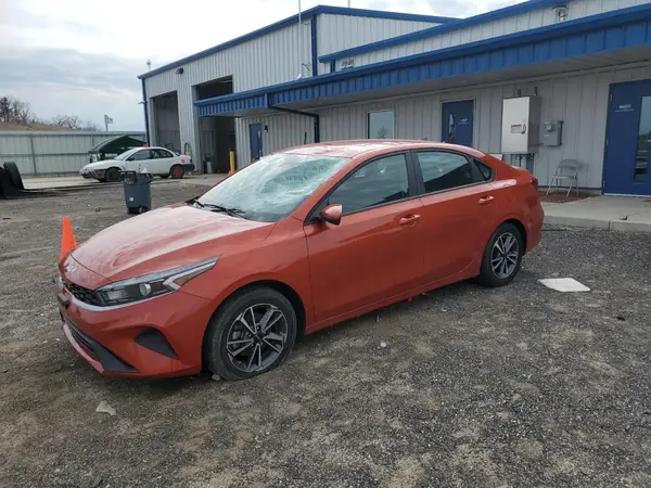 3KPF24AD3NE453010 2022 KIA FORTE - Image 1