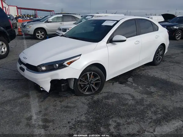 3KPF24AD3NE454142 2022 KIA FORTE - Image 2