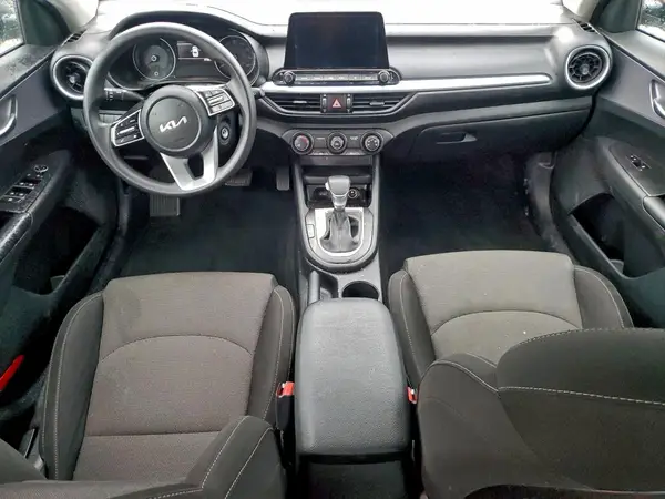 3KPF24AD3NE456974 2022 KIA FORTE - Image 8