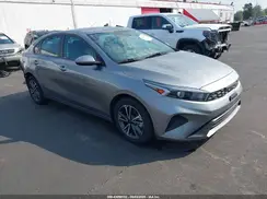 3KPF24AD3NE457199 2022 KIA FORTE